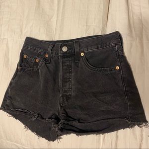 Black 501 Levis Shorts